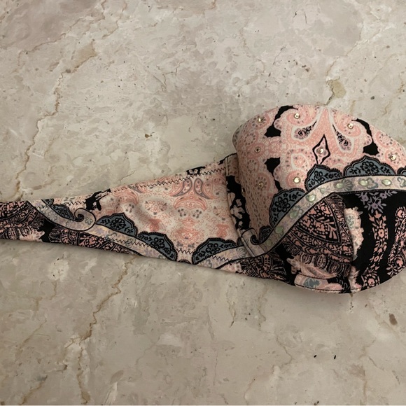 Victoria's Secret Strapless Beach Bandeau Bikini Top - Picture 2 of 6